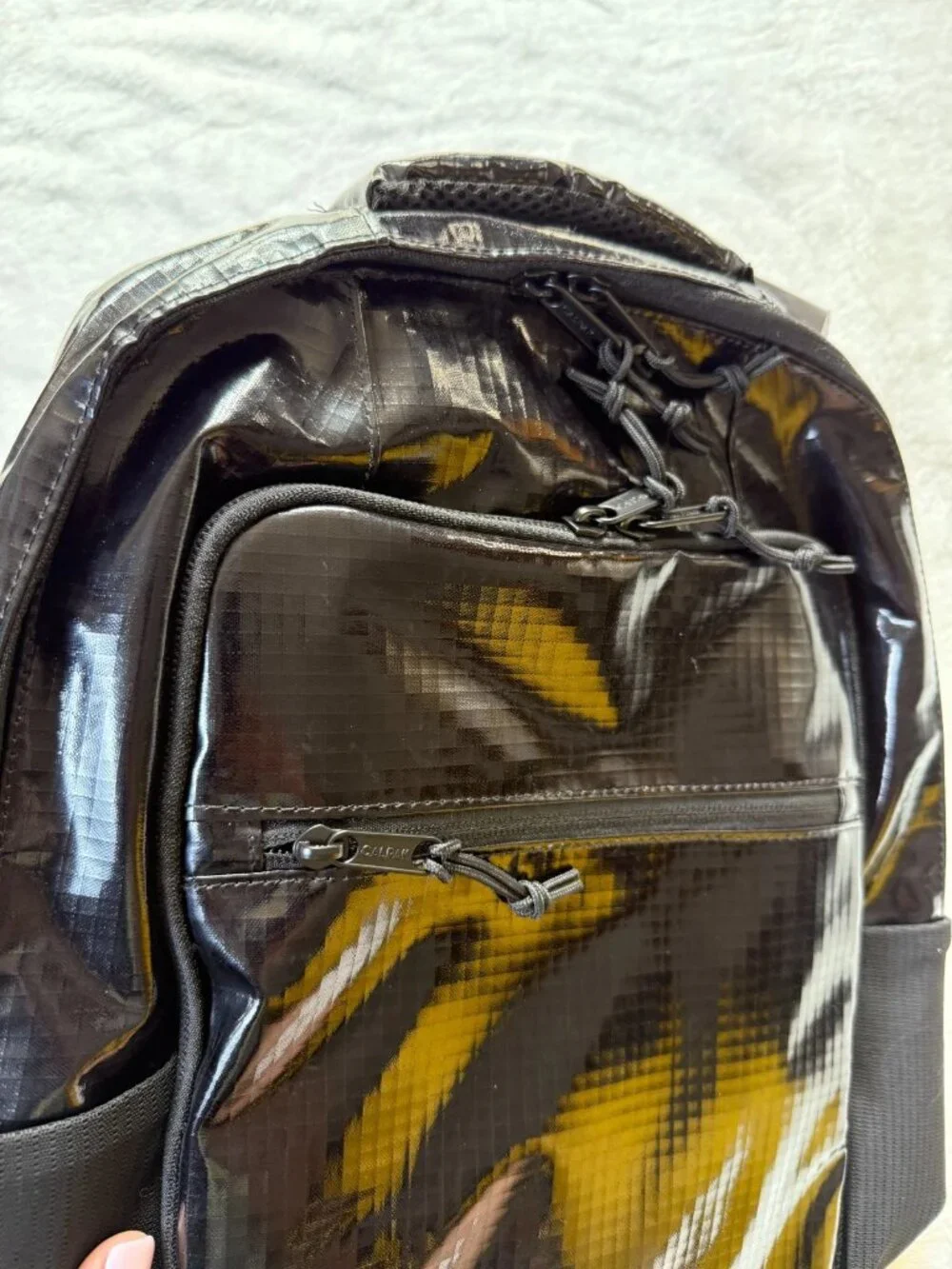 NWT CALPAK Terra 26L Laptop Duffel Backpack Obsidian BPT2201